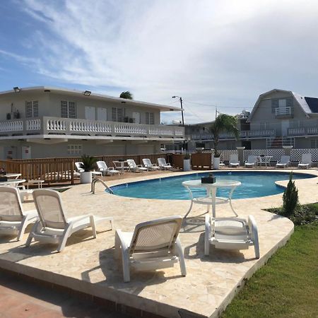 סלינס Full Moon Hotel & Restaurant מראה חיצוני תמונה