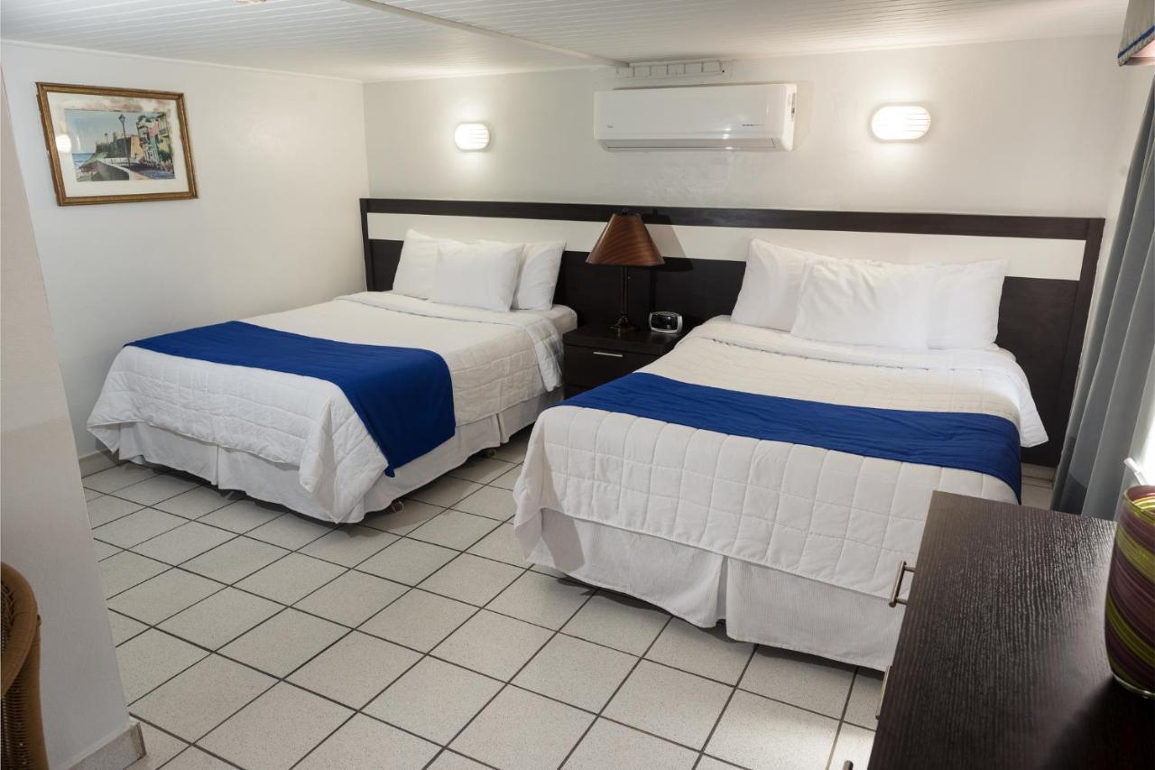 סלינס Full Moon Hotel & Restaurant מראה חיצוני תמונה